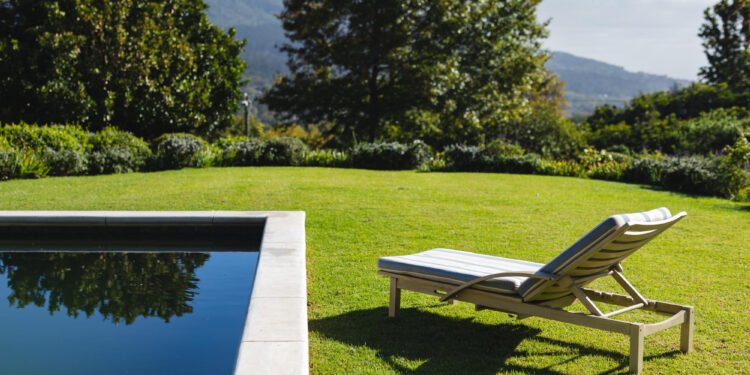 Der eigene Pool als langfristige Investition in den Garten